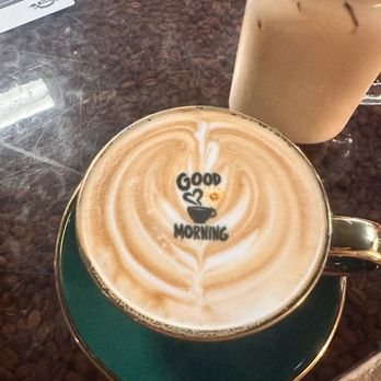 Baldwin Perk - Cappuccino - Cafes Near Me - Orlando, Florida Baldwin Perk - Cappuccino - Cafes Near Me - Orlando, Florida