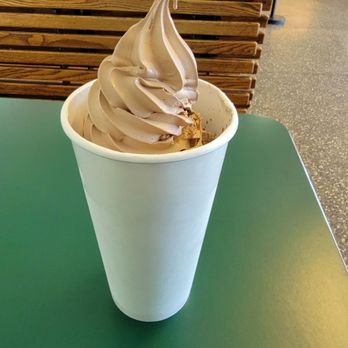 Holiday Ice Cream - Large cup, chocolate soft serve ice cream. Yum! - Ice Cream & Frozen Yogurt Near Me - Beverly, New Jersey Holiday Ice Cream - Large cup, chocolate soft serve ice cream. Yum! - Ice Cream & Frozen Yogurt Near Me - Beverly, New Jersey