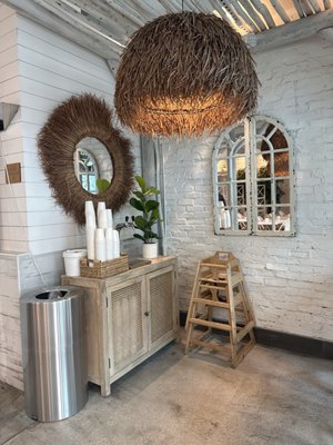 Pura Vida Miami by null