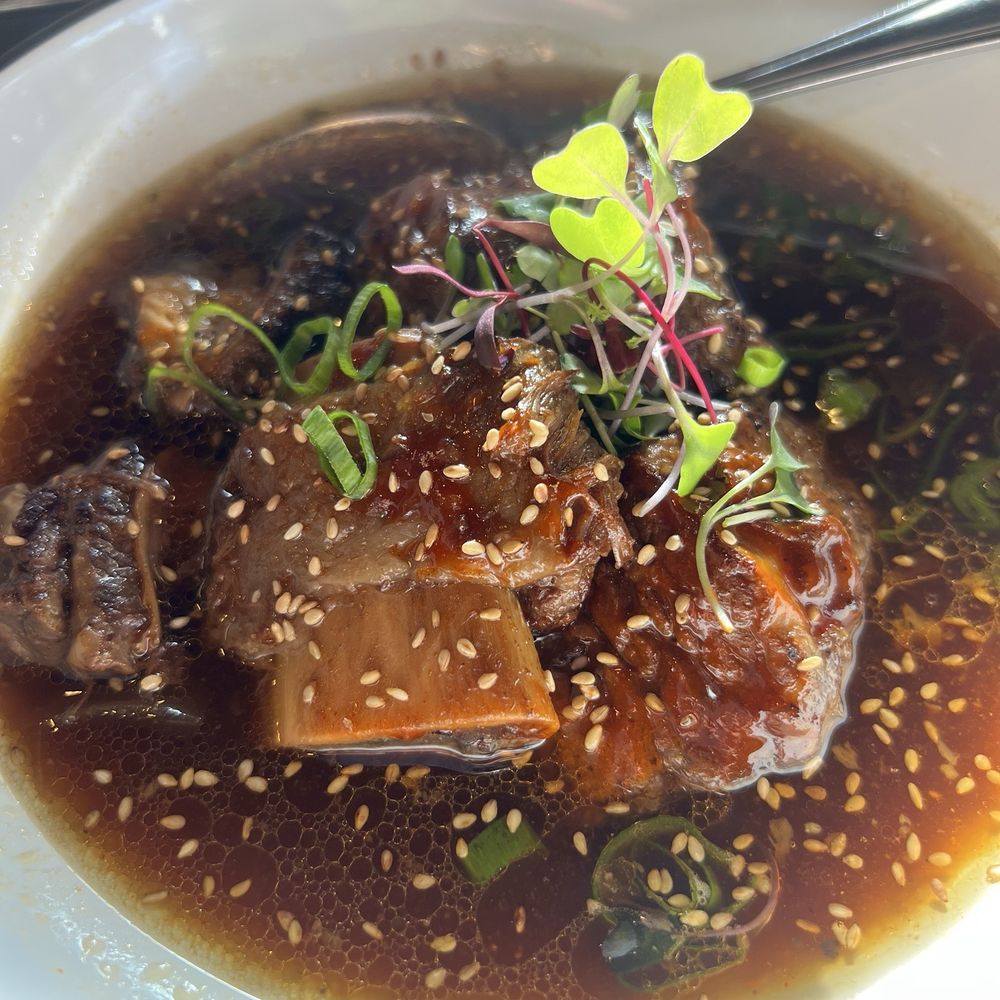 Ursa - Short rib with au jus - Wine Bars Near Me - Mammoth Lakes, California Ursa - Short rib with au jus - Wine Bars Near Me - Mammoth Lakes, California