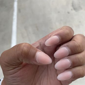 Maque Nail Bar - How I left with my nails undone and hurting. - Nail Salons Near Me - Austin, Texas Maque Nail Bar - How I left with my nails undone and hurting. - Nail Salons Near Me - Austin, Texas