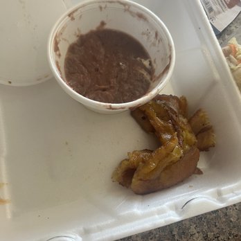 Metapan Restaurant - Platanos with crema and frijoles - Latin American Near Me - Van Nuys, California Metapan Restaurant - Platanos with crema and frijoles - Latin American Near Me - Van Nuys, California