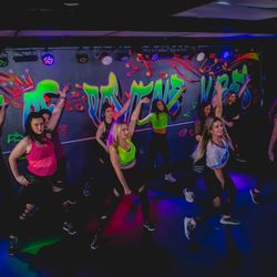 D Fitness Studio - Zumba