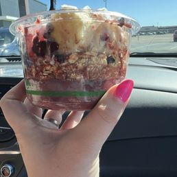 Acai smoothie howl