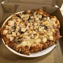 Ike's Pizza - Garlic Chicken