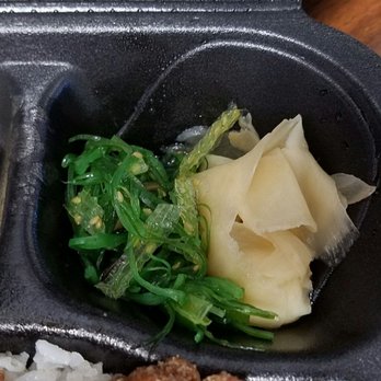Kung Fu Tea - Seaweed salad and pickeled ginger - Coffee & Tea Near Me - Orlando, Florida