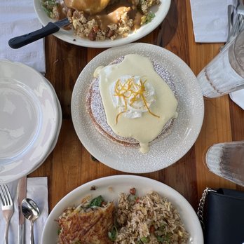 Moke’s Bread And Breakfast - Loco moco with fried rice, pancakes with passion fruit sauce, and stuffed veggie hashbrowns with fried rice - Breakfast & Brunch Near Me - Honolulu, Hawaii Moke’s Bread And Breakfast - Loco moco with fried rice, pancakes with passion fruit sauce, and stuffed veggie hashbrowns with fried rice - Breakfast & Brunch Near Me - Honolulu, Hawaii