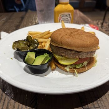 TGI Fridays DFW Terminal E17 - Beyond burger - American Near Me - Dallas, Texas TGI Fridays DFW Terminal E17 - Beyond burger - American Near Me - Dallas, Texas