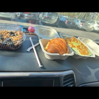 Metropolis Bakery And Cafe - Acai bowl, Chicken quesadilla, breakfast croissant - Bakeries Near Me - Pasadena, California Metropolis Bakery And Cafe - Acai bowl, Chicken quesadilla, breakfast croissant - Bakeries Near Me - Pasadena, California