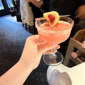 Landry's Seafood House - Seafood Near Me - San Antonio, Texas