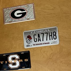 Stonewall's BBQ - Go Dawgs!