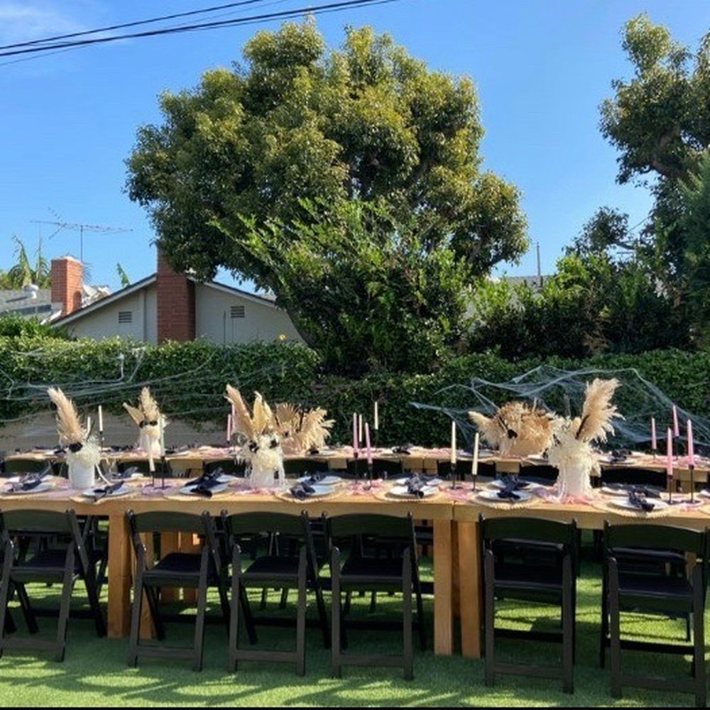 Little itty babes - Party set-up - Balloon Services Near Me Little itty babes - Party set-up - Balloon Services Near Me