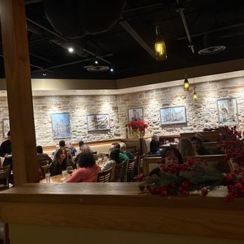 Esposito’s Italian - Inside - Italian Near Me - Tampa, Florida