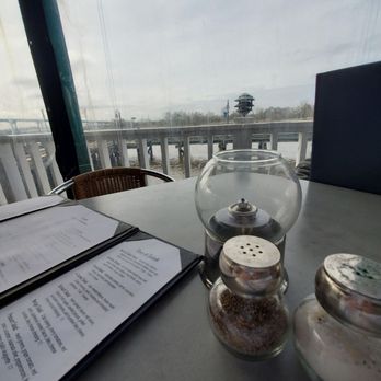 Pilot House - Coastal life - Seafood Near Me - Wilmington, North Carolina