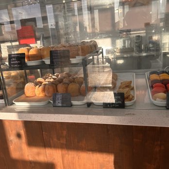 Starbread Bakery - Bakeries Near Me - Las Vegas, Nevada