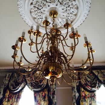 Roxford Lodge Hotel - Fancy Chandelier :) - Hotels Near Me - Dublin, D Roxford Lodge Hotel - Fancy Chandelier :) - Hotels Near Me - Dublin, D