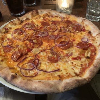 Soho Joe - Diavolo pizza with optional garlic. - Breakfast & Brunch Near Me - London, XGL Soho Joe - Diavolo pizza with optional garlic. - Breakfast & Brunch Near Me - London, XGL