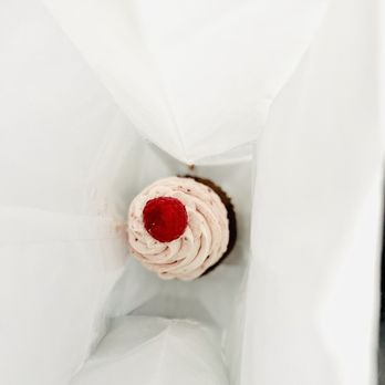 Sugar n Flakes Bakery & Cafe - Chocolate Raspberry Cupcake - Bakeries Near Me - Bellevue, Washington Sugar n Flakes Bakery & Cafe - Chocolate Raspberry Cupcake - Bakeries Near Me - Bellevue, Washington