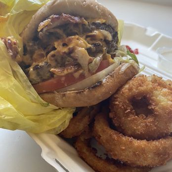 Hodad's - Double Bacon Cheeseburger - Burgers Near Me - San Diego, California Hodad's - Double Bacon Cheeseburger - Burgers Near Me - San Diego, California