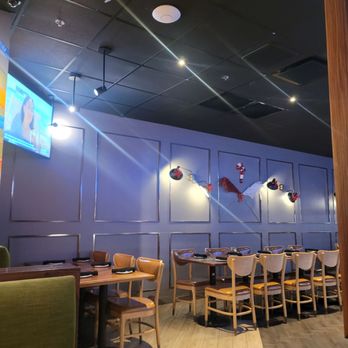West End Kitchen & Bar - Interior - Bars Near Me - Orchard Lake, Michigan West End Kitchen & Bar - Interior - Bars Near Me - Orchard Lake, Michigan