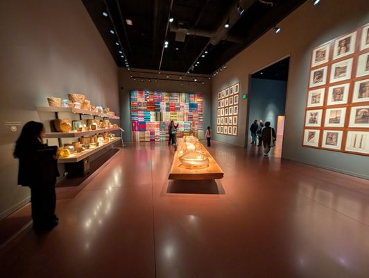 Chihuly Garden and Glass by null