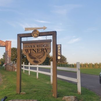 Hawk Ridge Winery - Wineries Near Me - Watertown, Connecticut