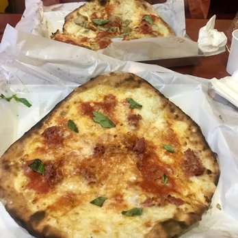 Da Franco - Diavola Pizza (not good) - Pizza Near Me - Sorrento, NA Da Franco - Diavola Pizza (not good) - Pizza Near Me - Sorrento, NA