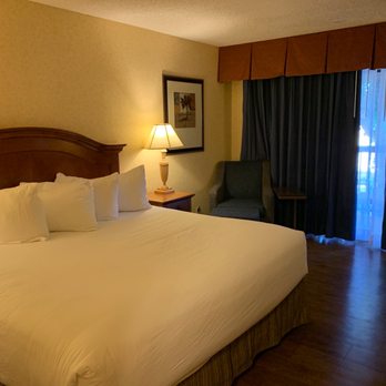 Red Lion Hotel Redding - Hotels Near Me - Redding, California Red Lion Hotel Redding - Hotels Near Me - Redding, California