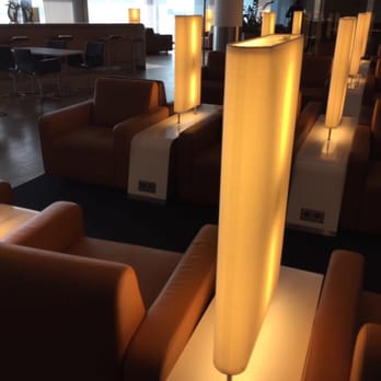 Lufthansa Senator Lounge - Airport Lounges Near Me