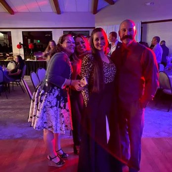 Sureflow Entertainment - Photobombing The Hostess of The Silent Auction with her Husband... - Photo Booth Rentals Near Me Sureflow Entertainment - Photobombing The Hostess of The Silent Auction with her Husband... - Photo Booth Rentals Near Me