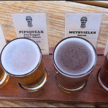 Mountain Rambler Brewery - My "flight" of four. Each beer is labeled, and at 5-oz, each pour is generous, AND... each pour is labeled. - New American Near Me - Bishop, California