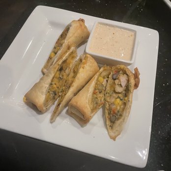 Johnnies Jazz Bar & Grille - Spring Rolls - Cocktail Bars Near Me - Liberty, Missouri Johnnies Jazz Bar & Grille - Spring Rolls - Cocktail Bars Near Me - Liberty, Missouri