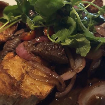 Crustacean - Filet mignon Shaking beef - Vietnamese Near Me - San Francisco, California