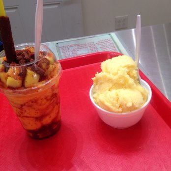 La Michoacana Ice Cream Parlor - Checking out - Ice Cream & Frozen Yogurt Near Me - Arleta, California La Michoacana Ice Cream Parlor - Checking out - Ice Cream & Frozen Yogurt Near Me - Arleta, California