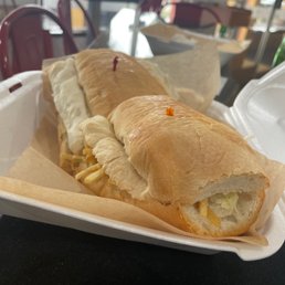 Pan Con Bisteck