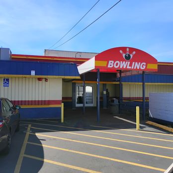 Roxbury Lanes - Bowling Near Me - Seattle, Washington