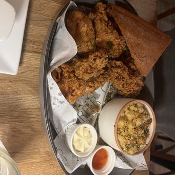 Greer Southern Table - Famous fried chicken, mac and cheese and cornbread - Southern Near Me - Norwalk, Connecticut Greer Southern Table - Famous fried chicken, mac and cheese and cornbread - Southern Near Me - Norwalk, Connecticut