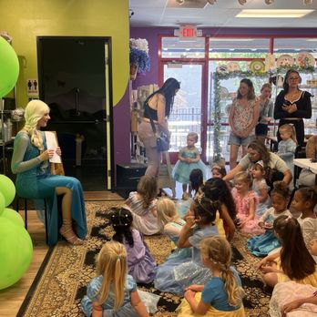 Playful Potter - All the wonderful beautiful little Princesses tuning into Reading time with Elsa! - Party & Event Planning Near Me - Sparks, Nevada Playful Potter - All the wonderful beautiful little Princesses tuning into Reading time with Elsa! - Party & Event Planning Near Me - Sparks, Nevada