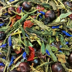 Kachina Tea Company - Green Tea Berry Blend: A full house of antioxidizing green tea and berries & a touch of finely cut Oregon grape root contributing berberine.