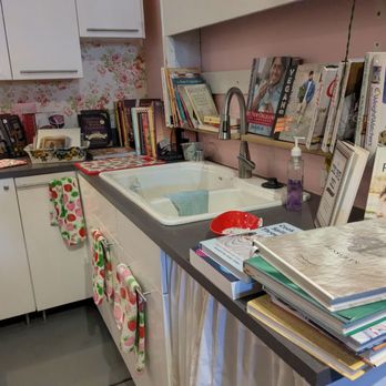 Lingering Tales - Bookstores Near Me - Denver, Colorado Lingering Tales - Bookstores Near Me - Denver, Colorado