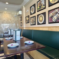 Recovery Room - Inside dining area