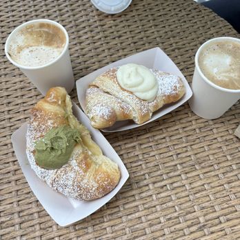 Casasalvo - Amsterdam Ave - Pistachio croissant, ricotta croissant and cappuccinos. - Cafes Near Me - New York, New York Casasalvo - Amsterdam Ave - Pistachio croissant, ricotta croissant and cappuccinos. - Cafes Near Me - New York, New York