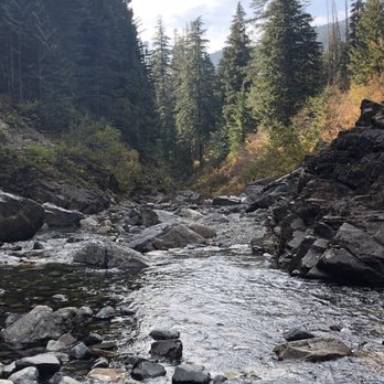 Franklin Falls Trailhead - Hiking Near Me - North Bend, Washington