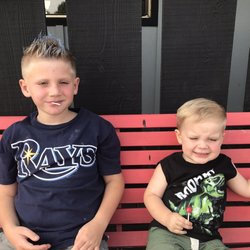 C W Barbershop