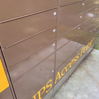 7-Eleven - a row of brown mailboxs - Convenience Stores Near Me - Virginia Beach, Virginia