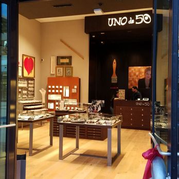 Uno de 50 - Ready for Valentine's Day - Accessories Near Me - Orlando, Florida