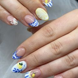 Mint Nail Lounge