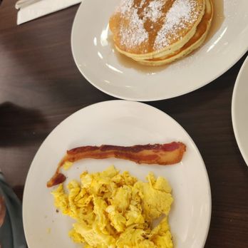 Lady C’s - The chopper (boyfriend already ate his 3 bacon when I took this pic) - Breakfast & Brunch Near Me - Tarzana, California Lady C’s - The chopper (boyfriend already ate his 3 bacon when I took this pic) - Breakfast & Brunch Near Me - Tarzana, California