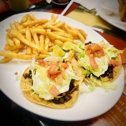 Su Taqueria El Rey Del Taco - Two steak tacos and fries