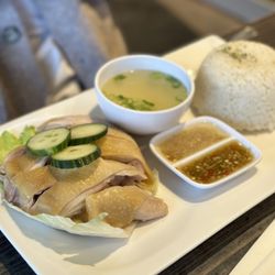 Phoenix Restaurant - Hainese chicken